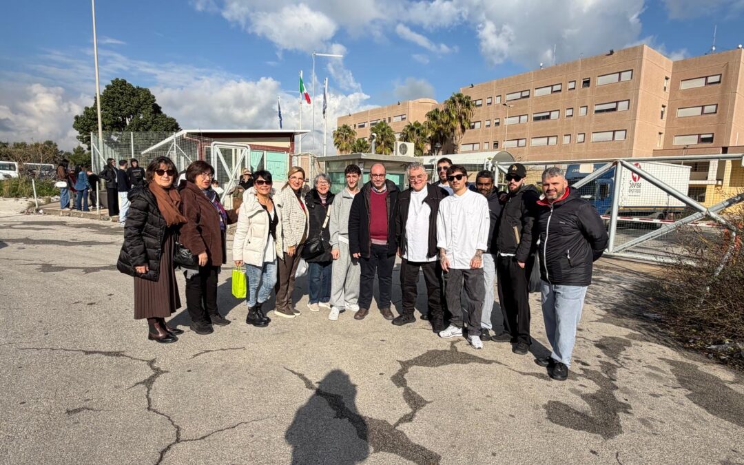 “L’Altra Cucina: per un pranzo d’amore” anche nella Casa Circondariale di Cavadonna. Il racconto del prof. Sergio VINCI