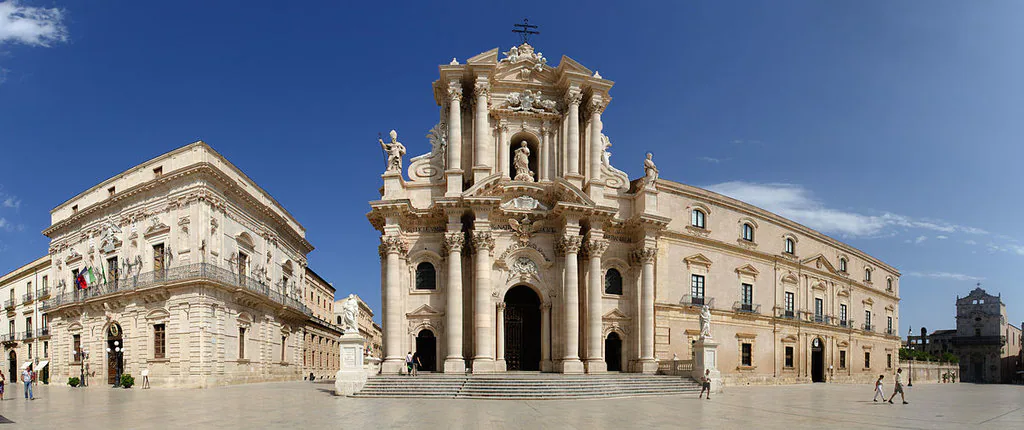 Siracusa: tra storia, arte e mare, la guida per vivere la città in ogni sua sfumatura
